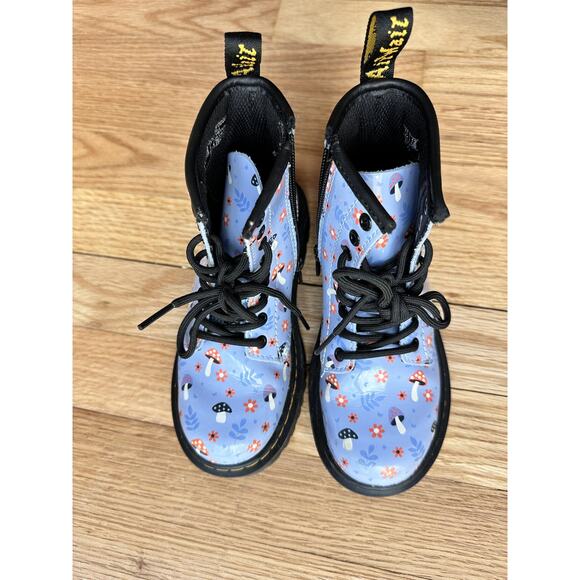 Mushroom Dr Marten - Picture 4 of 4